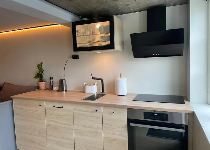 Cosy 600m From Centrum! *